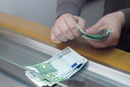 (raffybeatrice6@gmail.com)j'ai récu le prêt entre particulier de 90000€ Temoignage de prêt entre particulier fiable: (partagez le message pour sauver les personne dans le besoins ) Bonjour ; son mail est : raffybeatrice6@gmail.com je fais ce témoignages pace que je suis très heureux , mon n