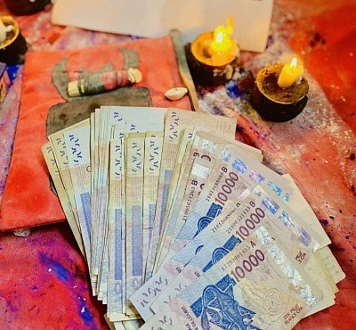 Le vrai portefeuille magique, Portefeuille magique en dollars, +229 56 84 41 71