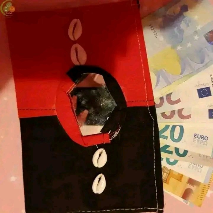 FONCTIONNEMENT DU VRAI PORTE MONNAIE MAGIQUE EN DOLLARS SANS CONSEQUENCES +229 46 94 65 21 , PORTE MONNAIE MAGIQUE A DISTANCE