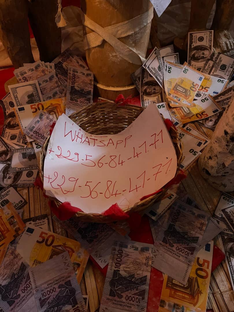 EN FRANCES IL EST POSSIBLE D’AVOIR LE VRAI PORTEFEUILLE MAGIQUE A DISTANCE EN DOLLARES, EN EUROS ET EN FCFA, +229 56 84 41 71 ? LE VRAI PORTE MONNAIE MAGIQUE D'ARGENT