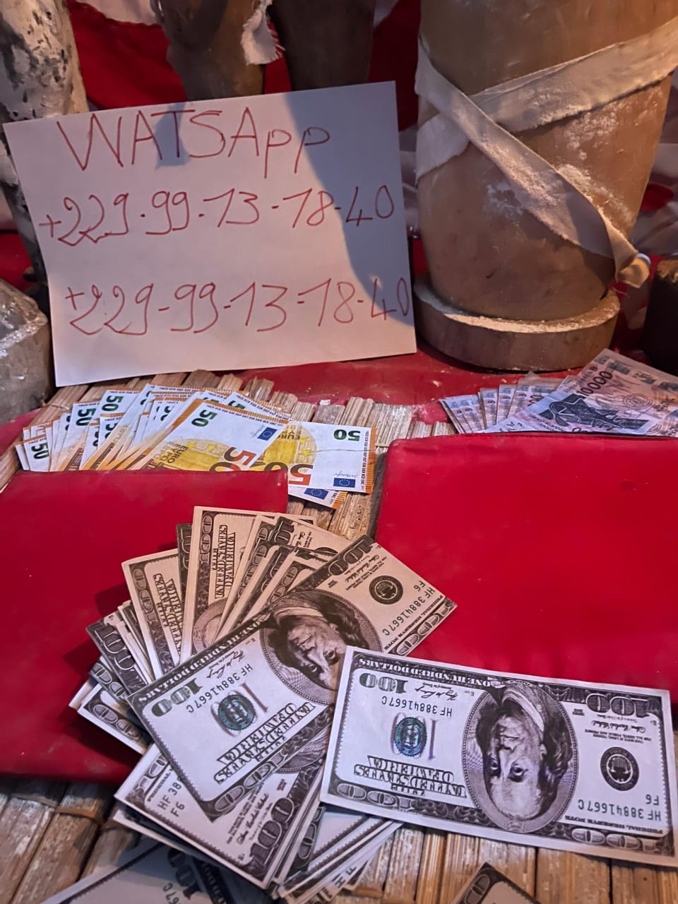 EN MONNAIE EURO PUIS-JE AVOIR LE VRAI PORTEFEUILLE MAGIQUE A DISTANCE ? +229 99 13 18 40