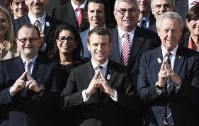 membre des Illuminati ? Contactez email: officiel.com.be@gmail.com info : officiel.com.be@gmail.com Devenez membre des ''IILUMINATI'' et vivez éternellement Pour ceux qui veulent réellement '' SIGNER UN PACTE AVEC les Illuminati ''et être supérieurs a tous les Dieux ou grands homm