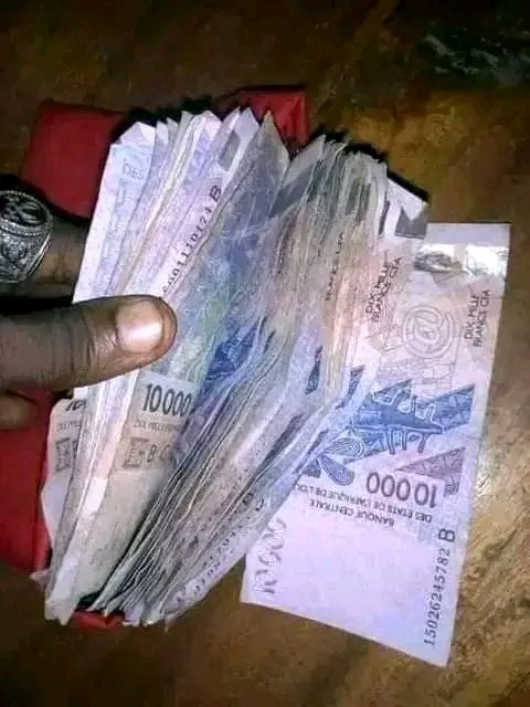 vrai portefeuille magique au cameroun, il existe vraiment le porte monnaie magique d'argent,?+229 51 62 90 27