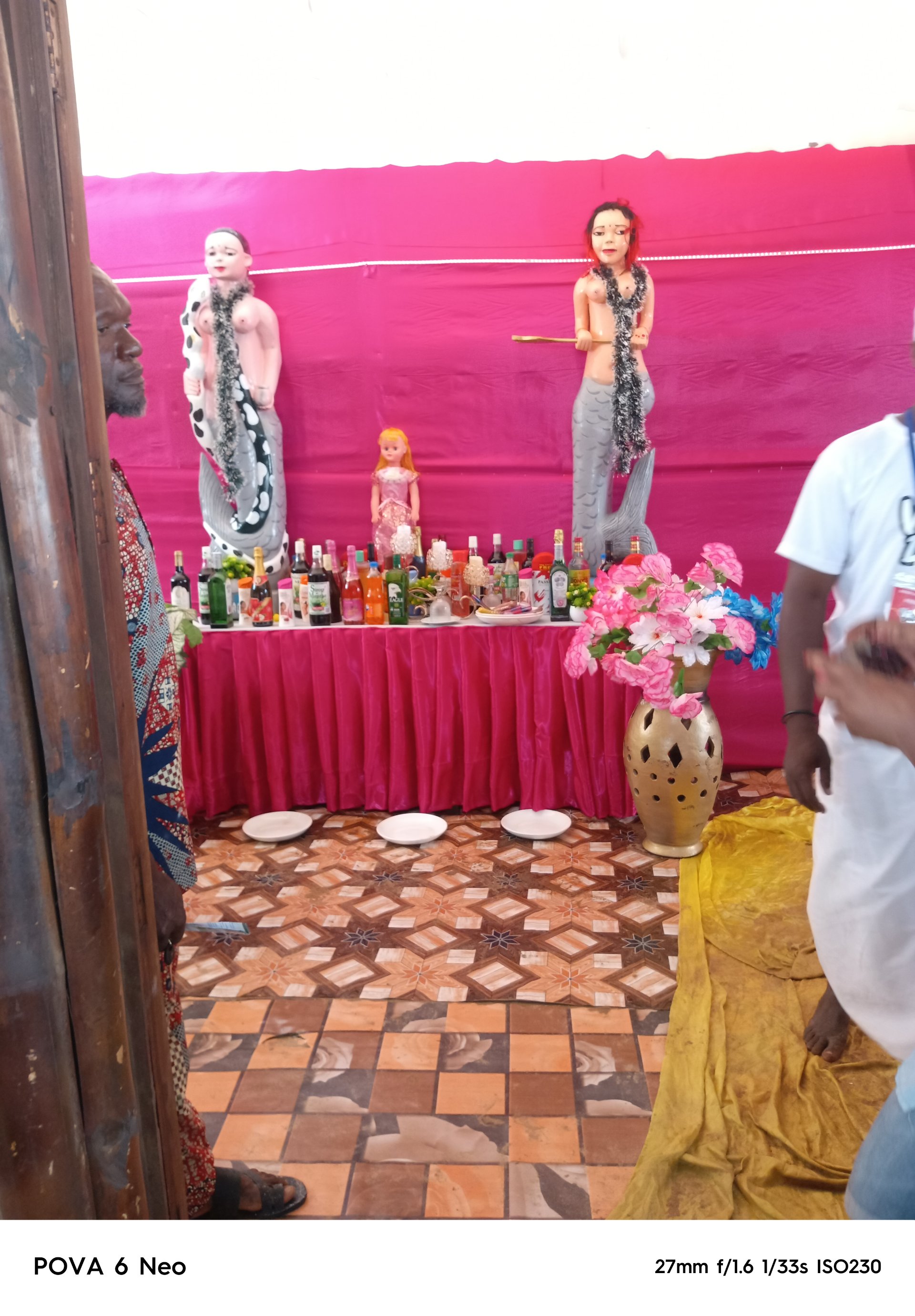 Le plus grand maître marabout du Bénin et du monde choisi par le président de la France Emanuel Macron et le président du Bénin d'Afrique Patrice Talon Loko Djaffa Aziman Paul Hiboux en 2027.lexeek.com